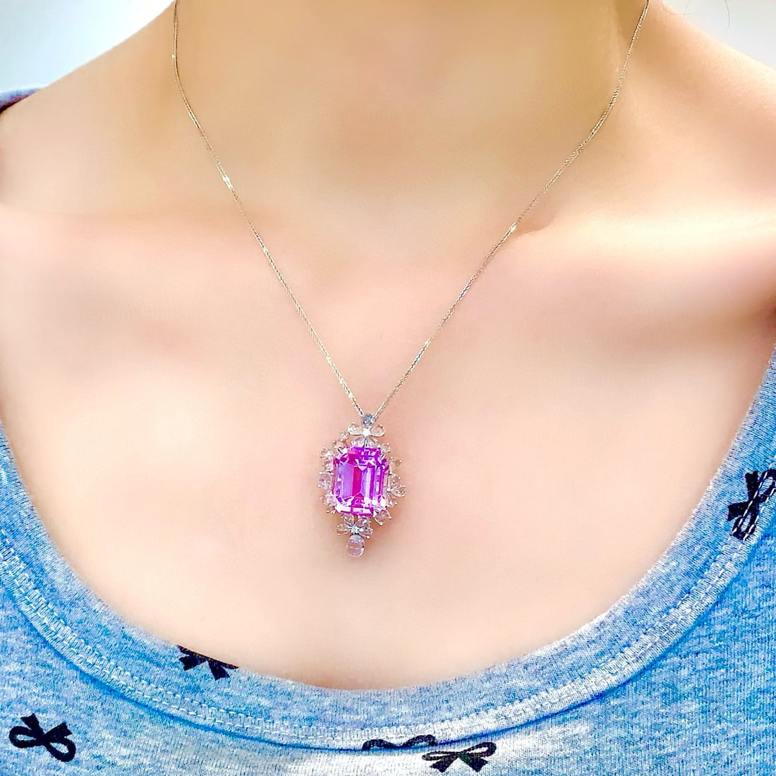 14k Gold 11.2 Ct Natural Kunzite & Sapphire & Diamond Pendant( Without Chain ) - 5