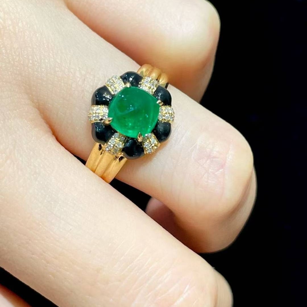 14k Gold 1.35 Ct Vivid Green Natural Emerald & Diamond Ring - 3