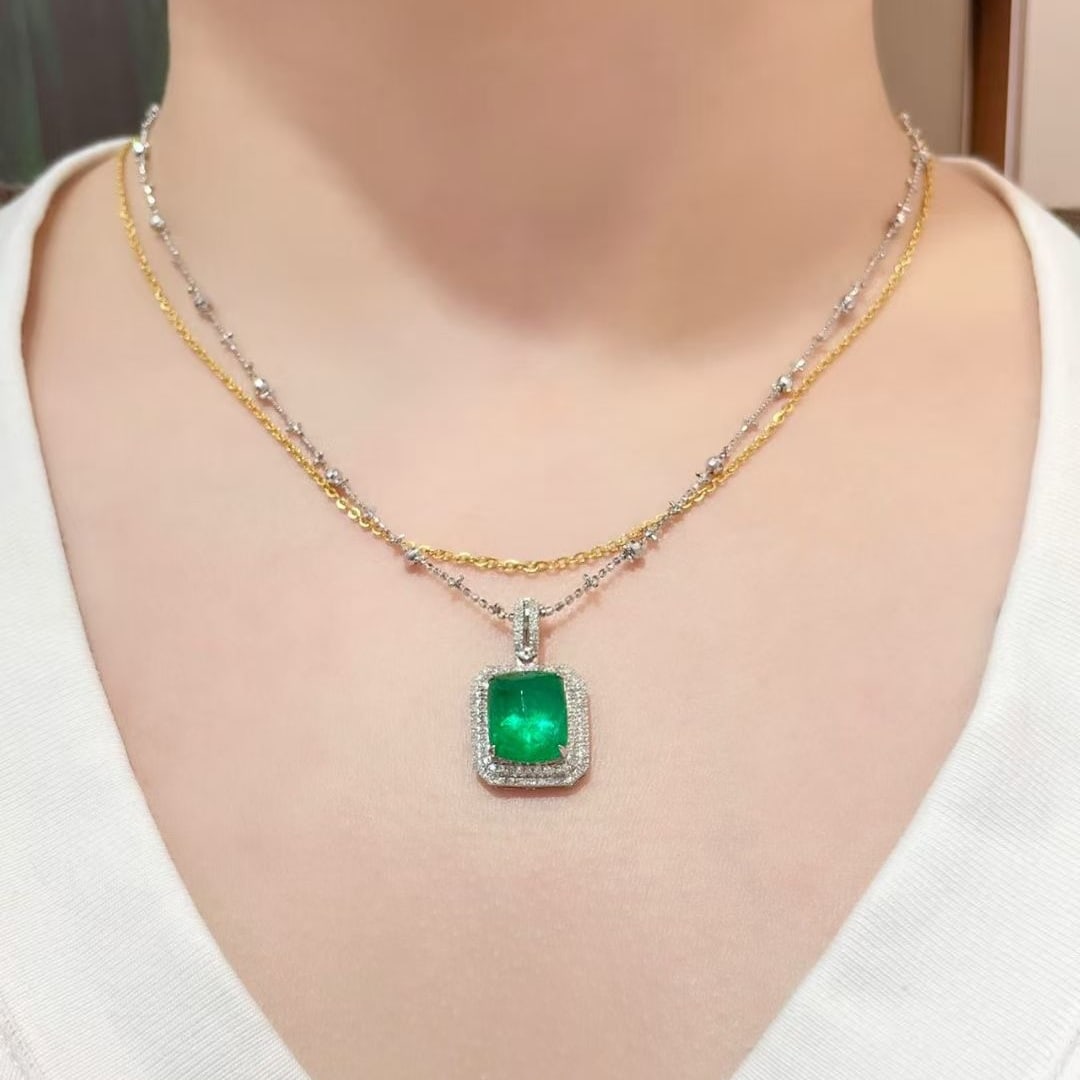 14k Gold 2.8 Ct Vivid Green Natural Emerald & Diamond Pendant( Without Chain ) - 3
