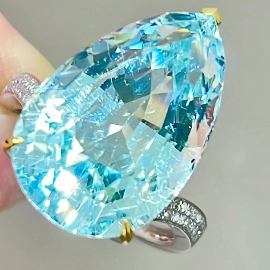 14k Gold 13 Ct Natural Aquamarine & Diamond Ring - 2