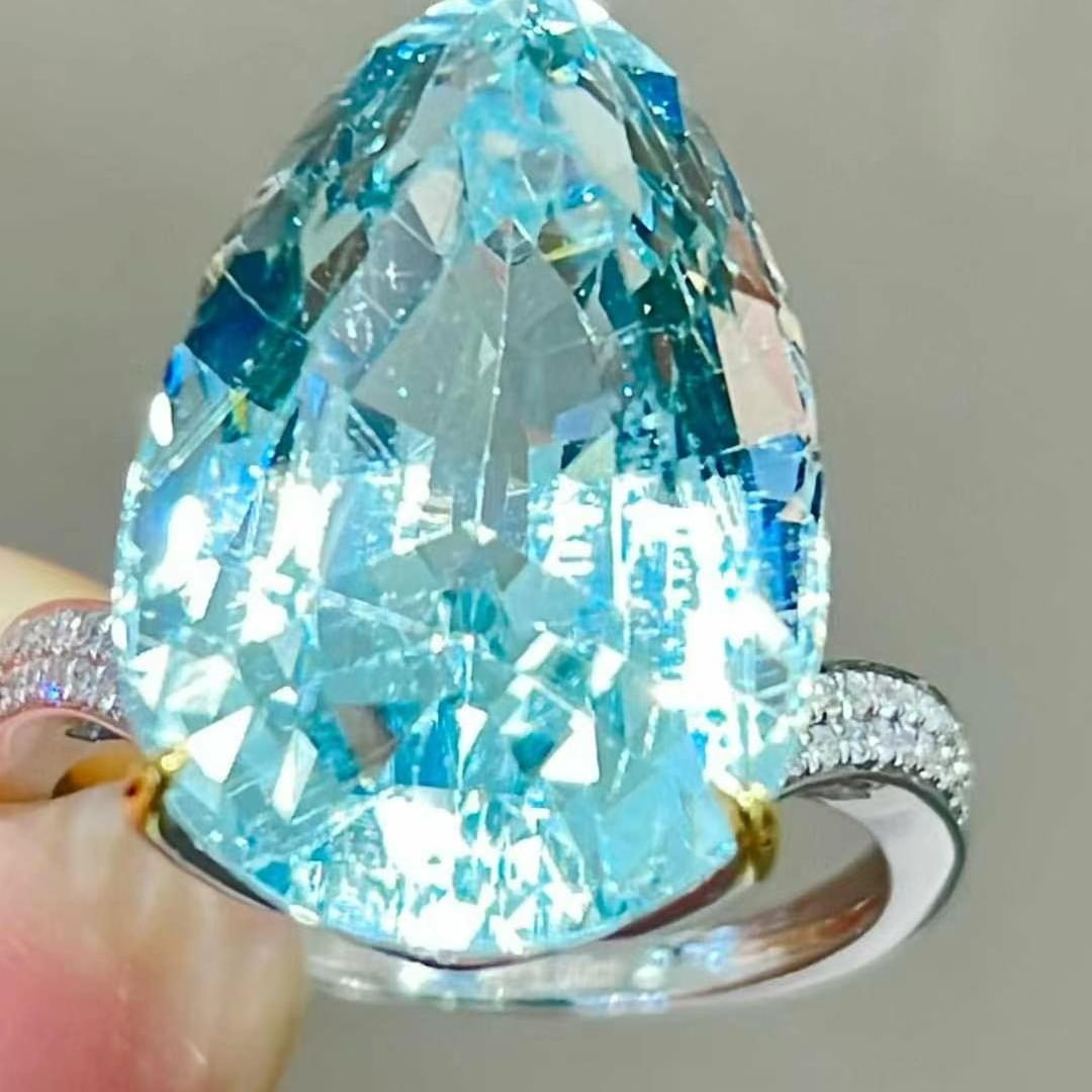 14k Gold 13 Ct Natural Aquamarine & Diamond Ring - 3