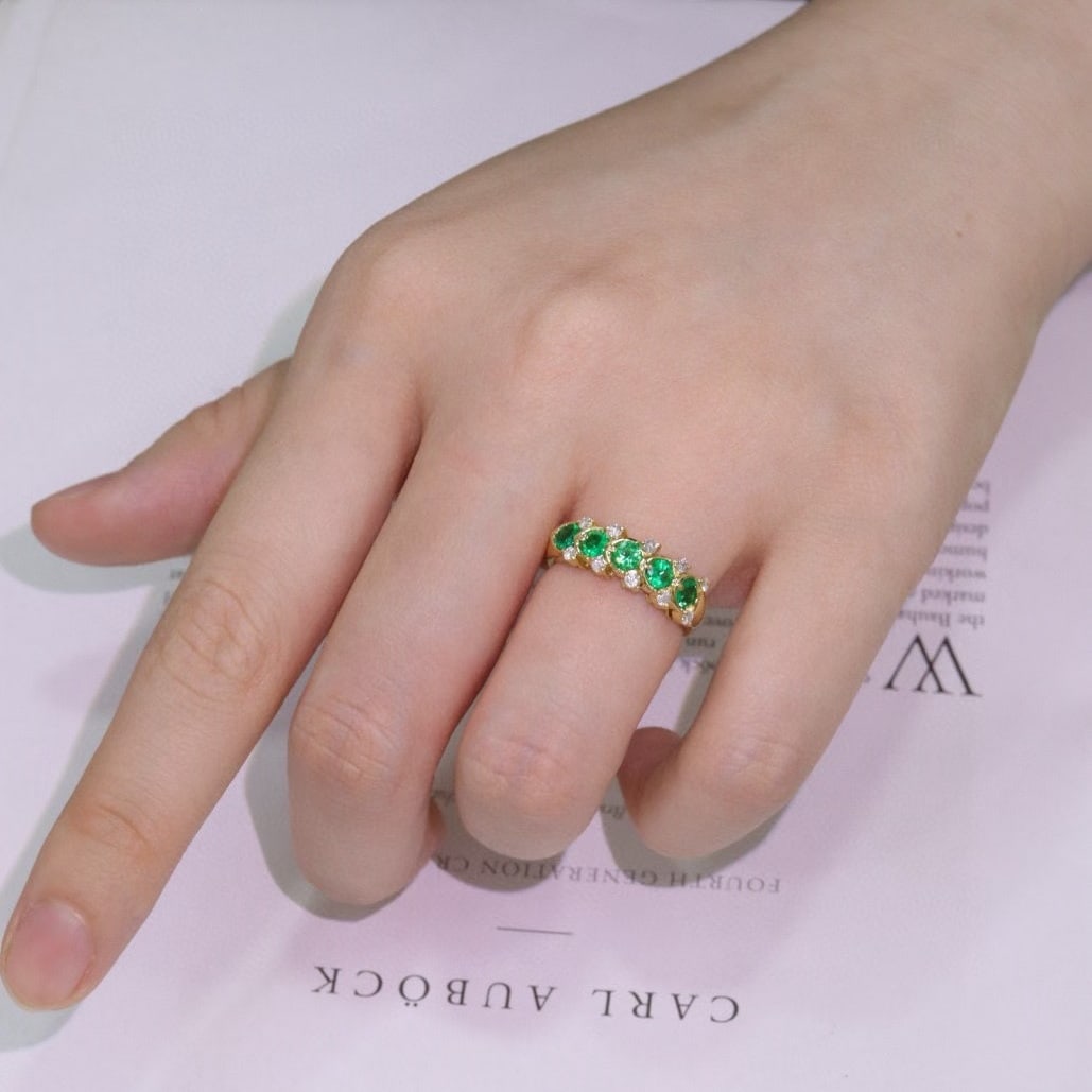 14k Gold 0.72 Ctw Natural Emerald & Diamond Ring - 2