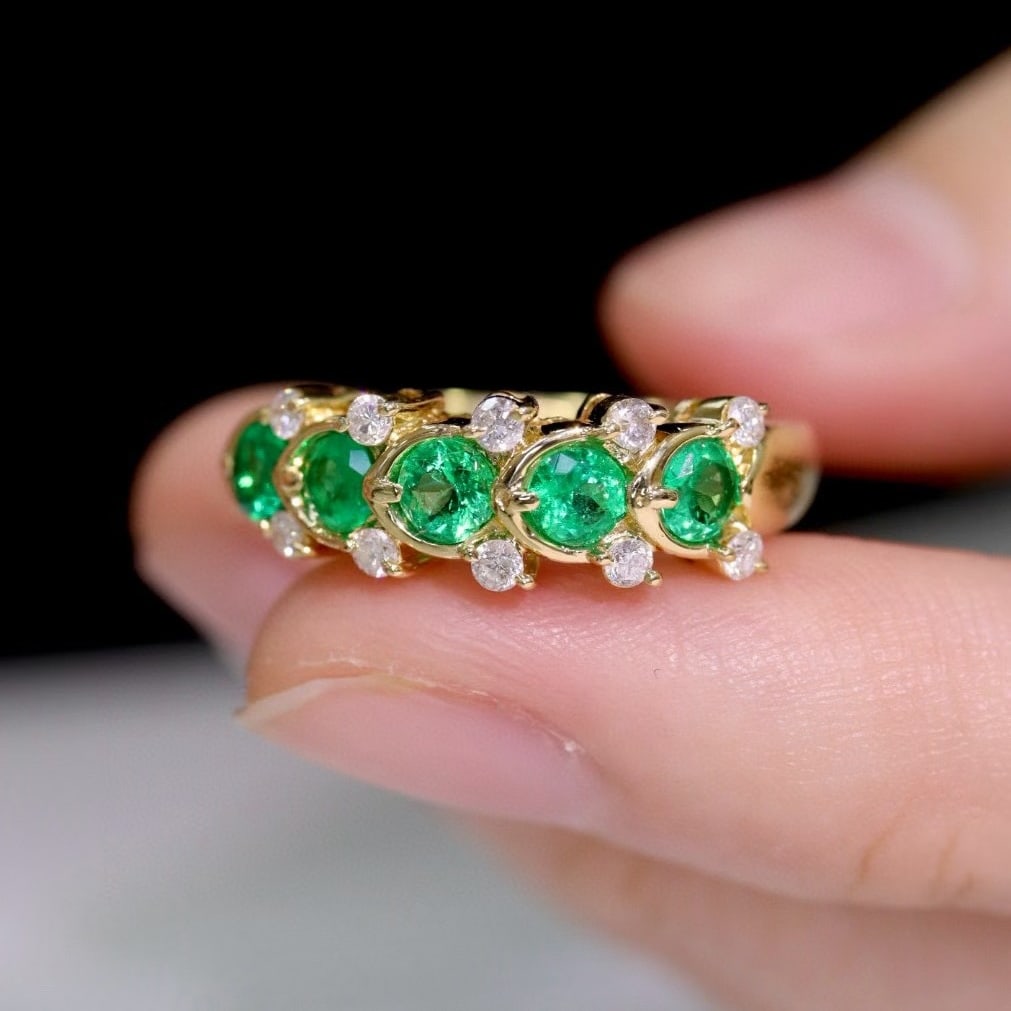14k Gold 0.72 Ctw Natural Emerald & Diamond Ring - 7