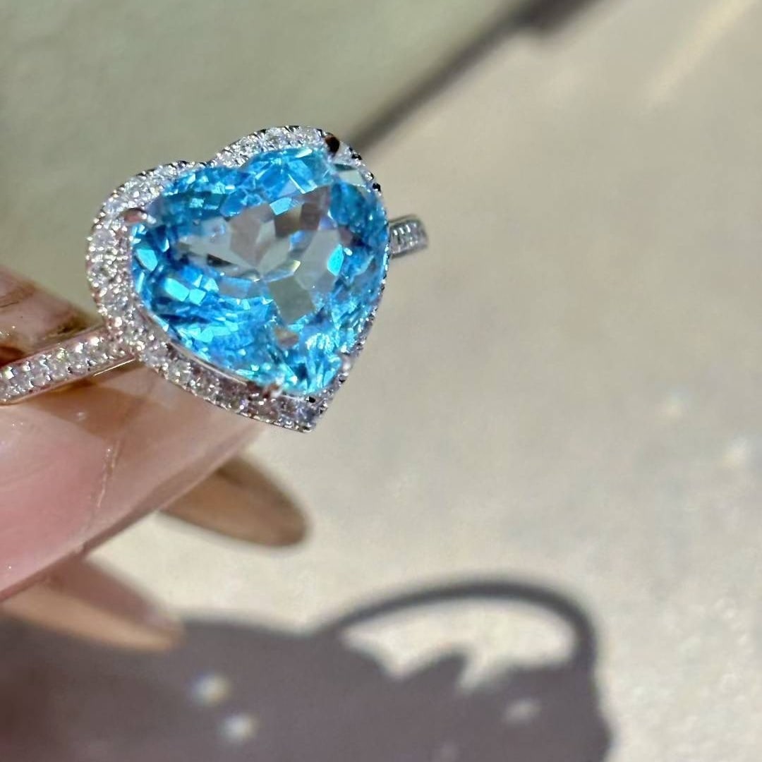 14k Gold 2.75 Ct Natural Aquamarine & Diamond Ring - 2