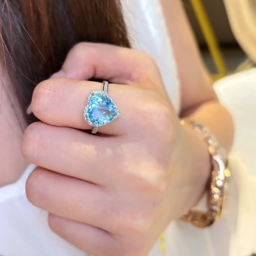 14k Gold 2.75 Ct Natural Aquamarine & Diamond Ring - 5