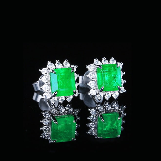 14k Gold 2.1 Ct Vivid Green Natural Emerald & Sapphire Earrings - 3