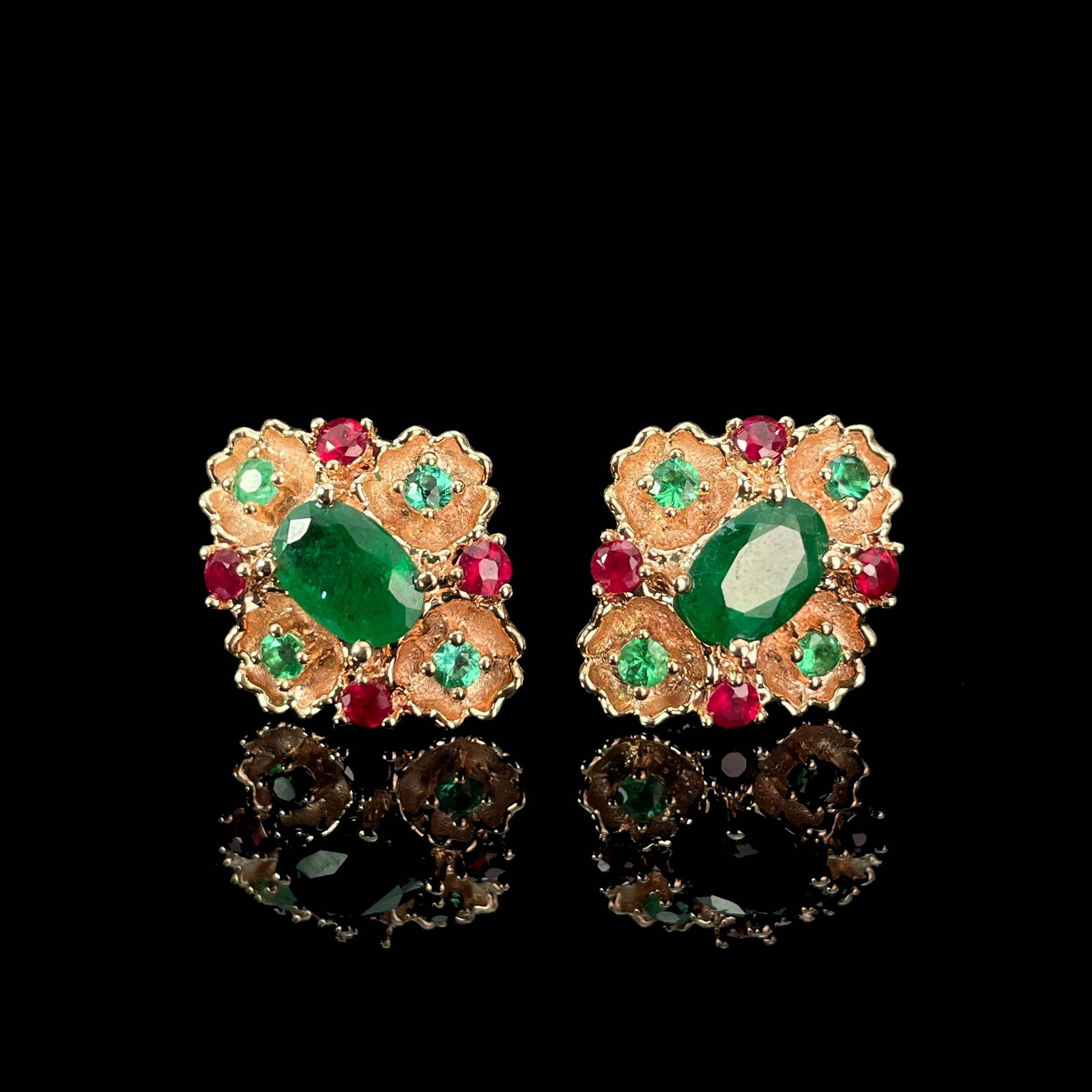 14k Gold 1.42 Ctw Natural Emerald & Tsavorite & Ruby Earrings - 4
