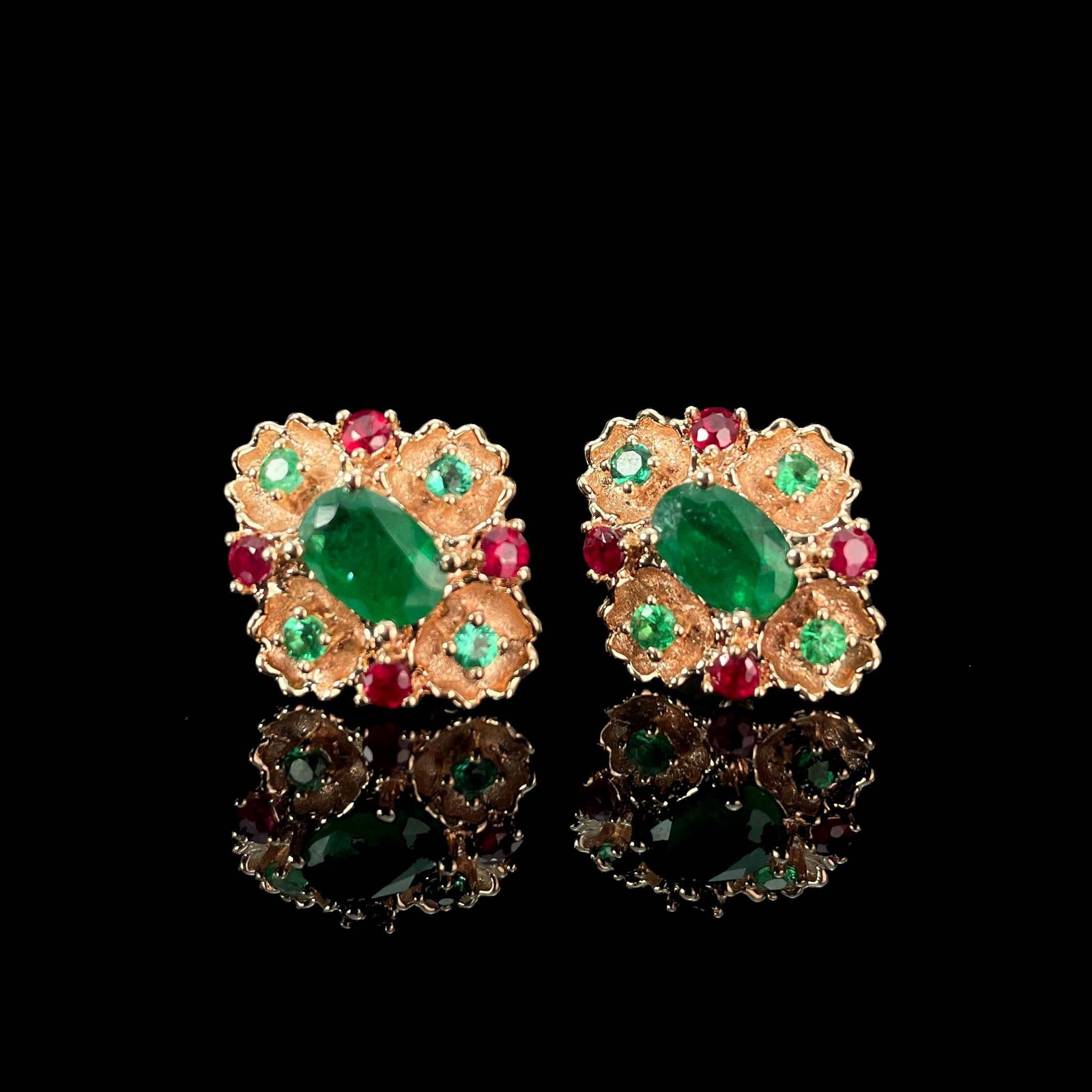 14k Gold 1.42 Ctw Natural Emerald & Tsavorite & Ruby Earrings - 5