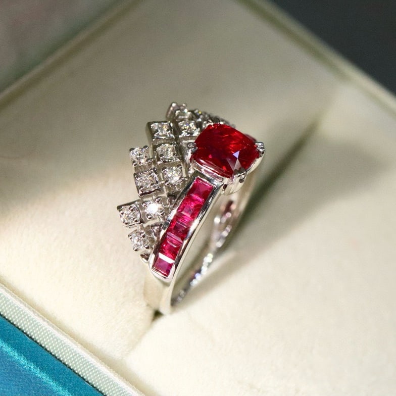 14k Gold 1.80 Ctw Natural Ruby & Ruby Ring - 2