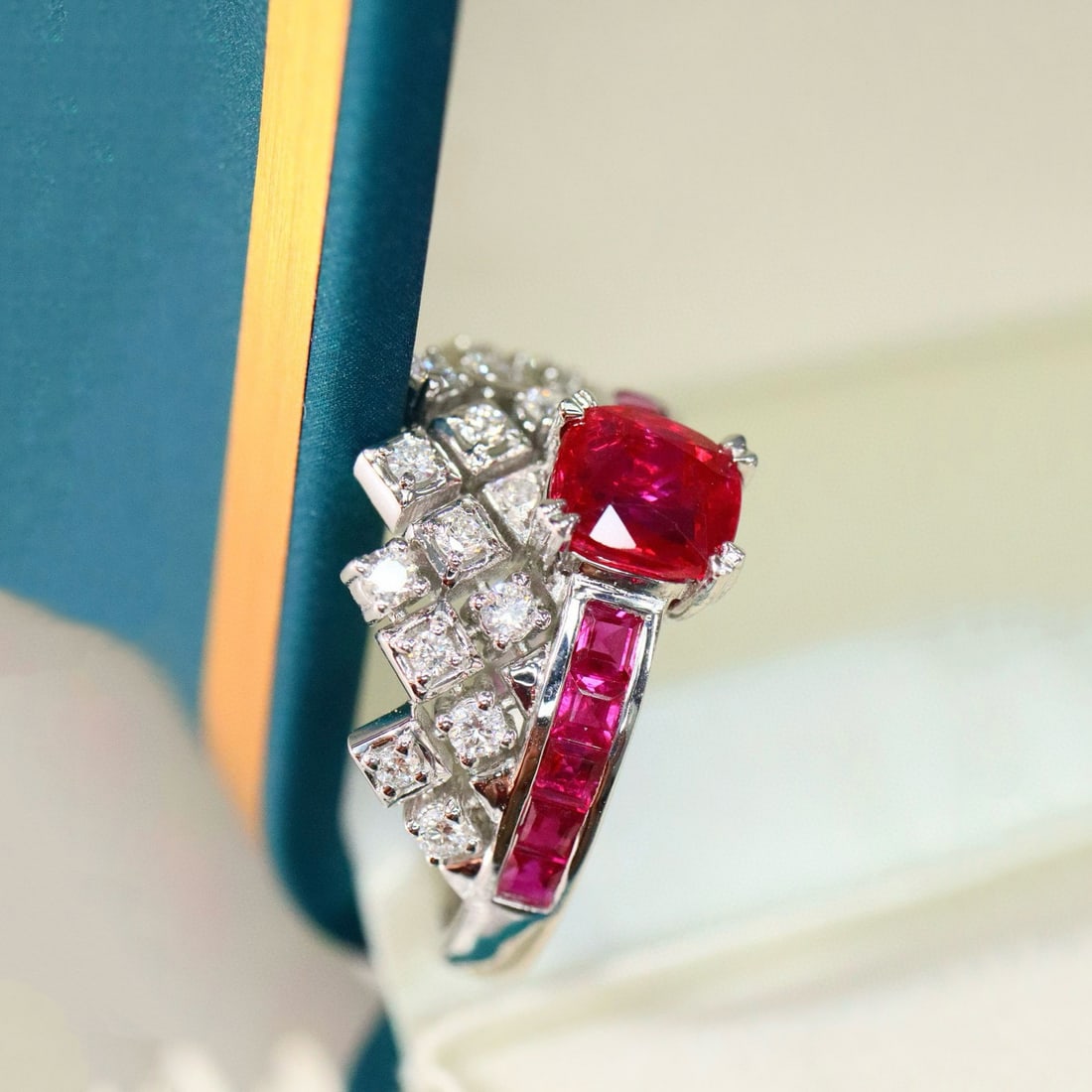 14k Gold 1.80 Ctw Natural Ruby & Ruby Ring - 4