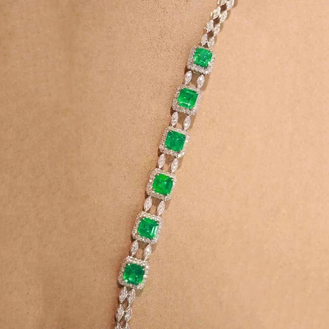 14k Gold 3.65 Ctw Natural Emerald & Diamond Bracelet - 6