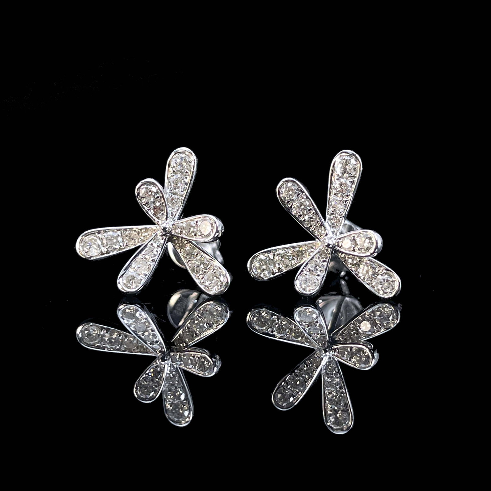 14k Gold 0.42 Ct Natural H Diamond Earrings - 5