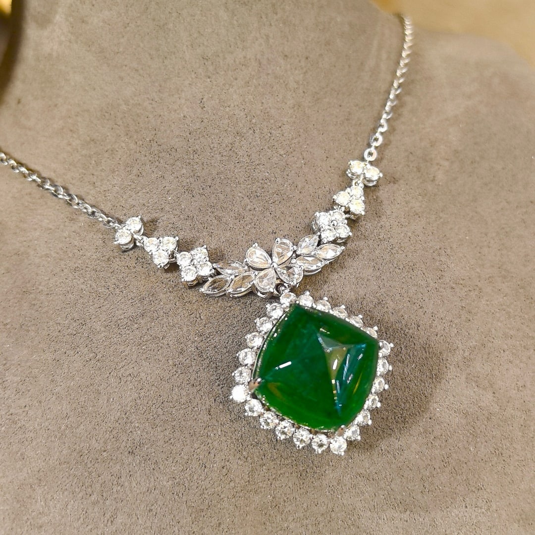 14k Gold 13.82 Ctw Natural Emerald & Diamond Necklace - 2