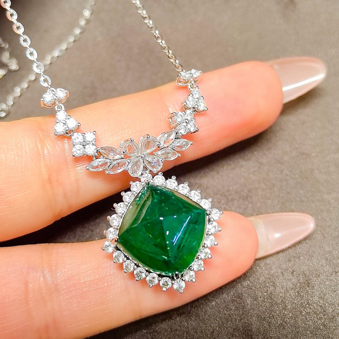 14k Gold 13.82 Ctw Natural Emerald & Diamond Necklace - 6
