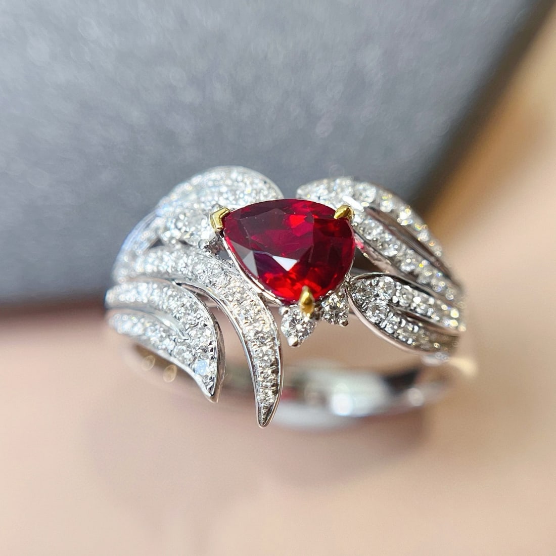 14k Gold 1.66 Ctw Natural Ruby & Diamond Ring - 4