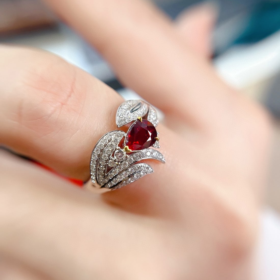 14k Gold 1.66 Ctw Natural Ruby & Diamond Ring - 5