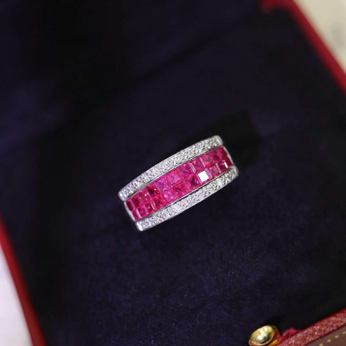 14k Gold 1.62 Ctw Natural Ruby & Diamond Ring: Ref:231019142 // gold content:14k gold // ring size:7. 25us // // main gemstone:ruby // shape:princess // carat weight:1. 34ct // color:red // treatment:natural // // adjacent gemstone 2 : diamond //