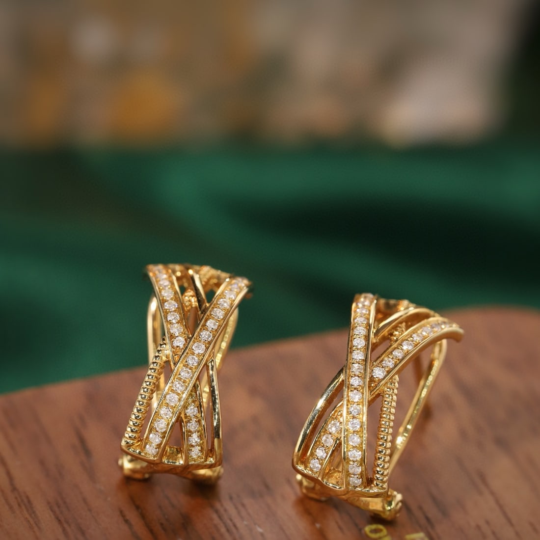 14k Gold 0.2 Ct Natural H Diamond Earrings - 5