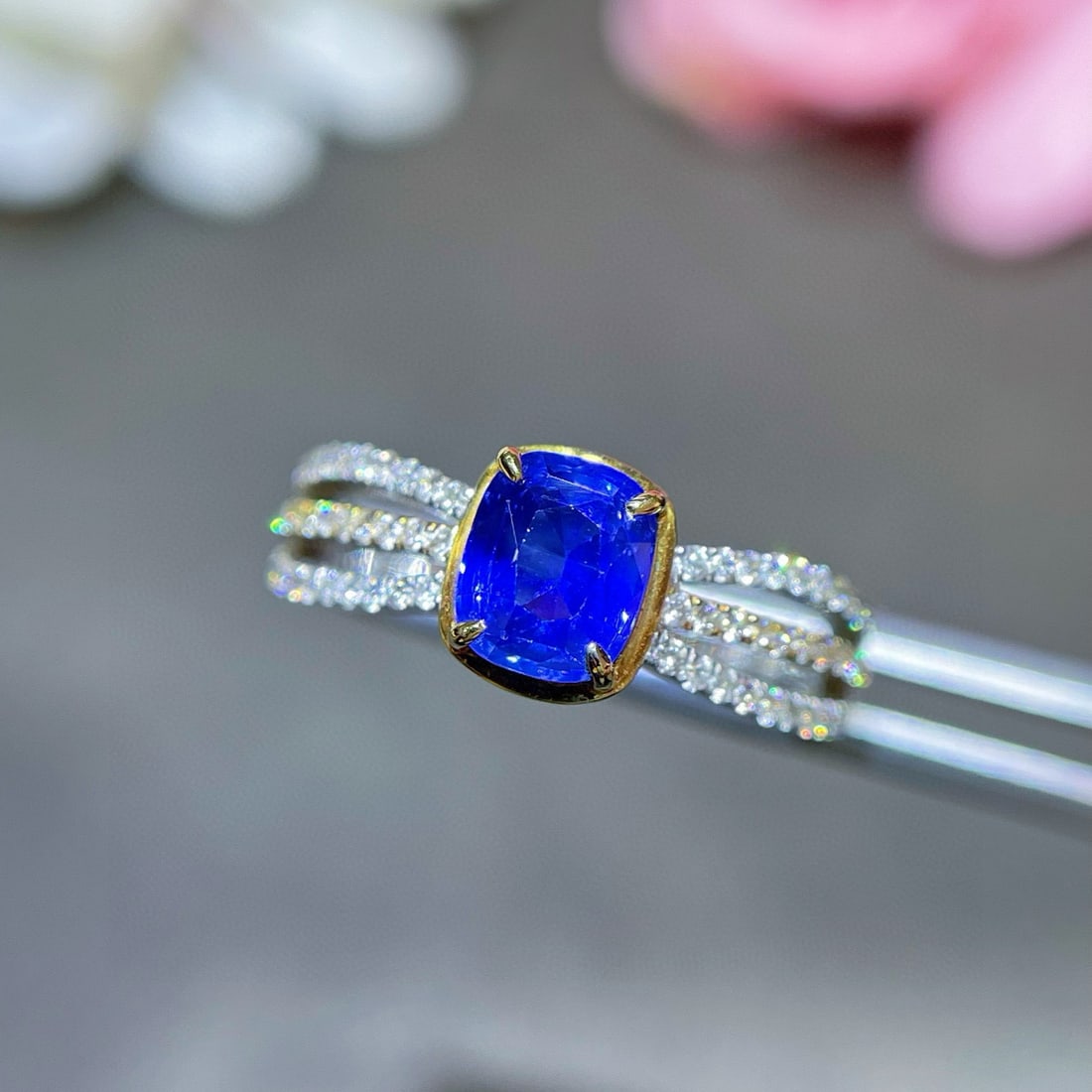 14k Gold 1.53 Ctw Natural Sapphire & Diamond Ring - 2