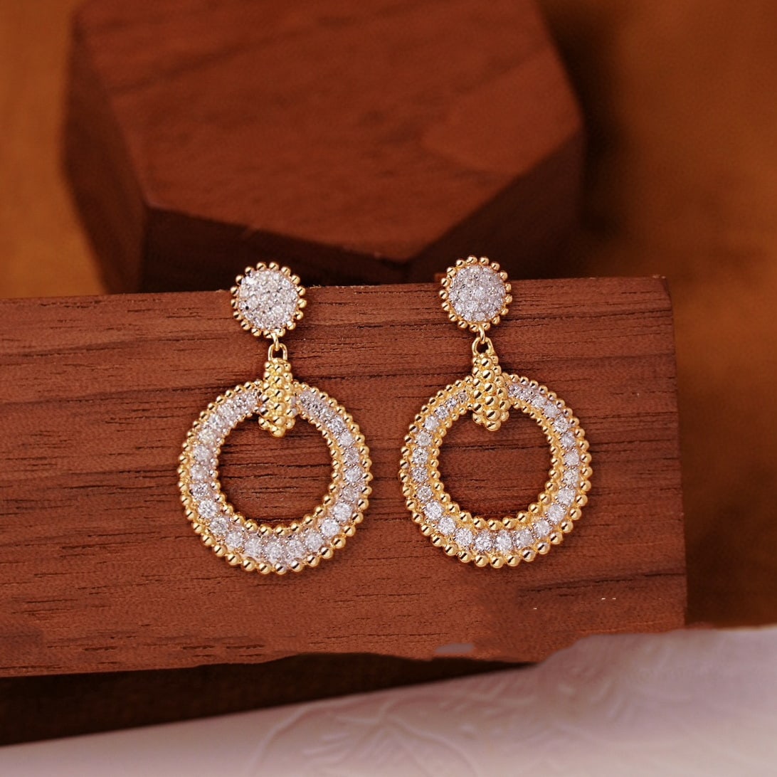 14k Gold 0.6 Ct Natural H Diamond Earrings: Ref:231019176 // gold content:14k gold // main gemstone:diamond // shape:round // carat weight:0. 6ct // clarity grade:vs-si // color:h // treatment:natural // cut grade:g // Condition: New Low
