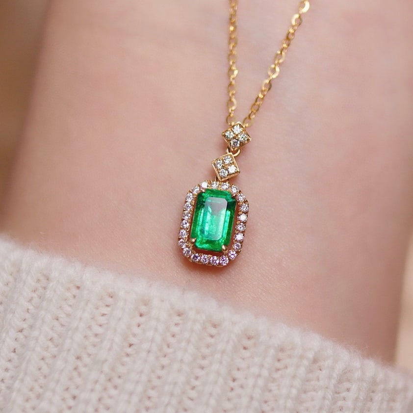 14k Gold 1.63 Ctw Natural Emerald & Diamond Necklace - 4