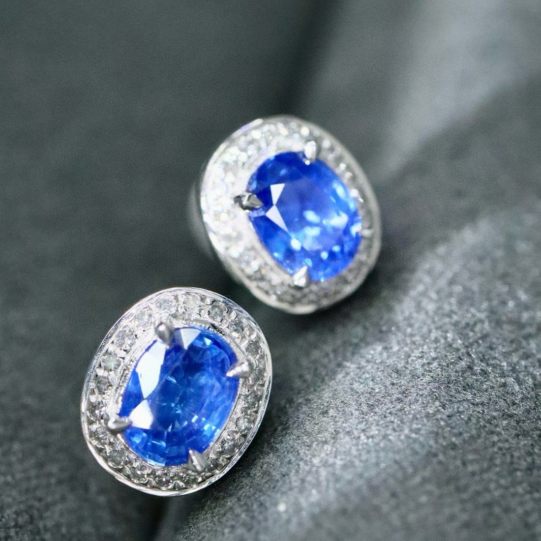 14k Gold 1.91 Ctw Natural Sapphire & Diamond Earrings - 4