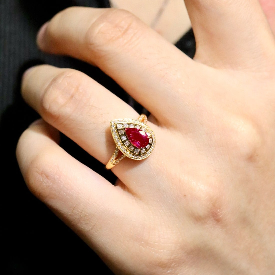 14k Gold 1.18 Ctw Natural Ruby & Diamond Ring - 6