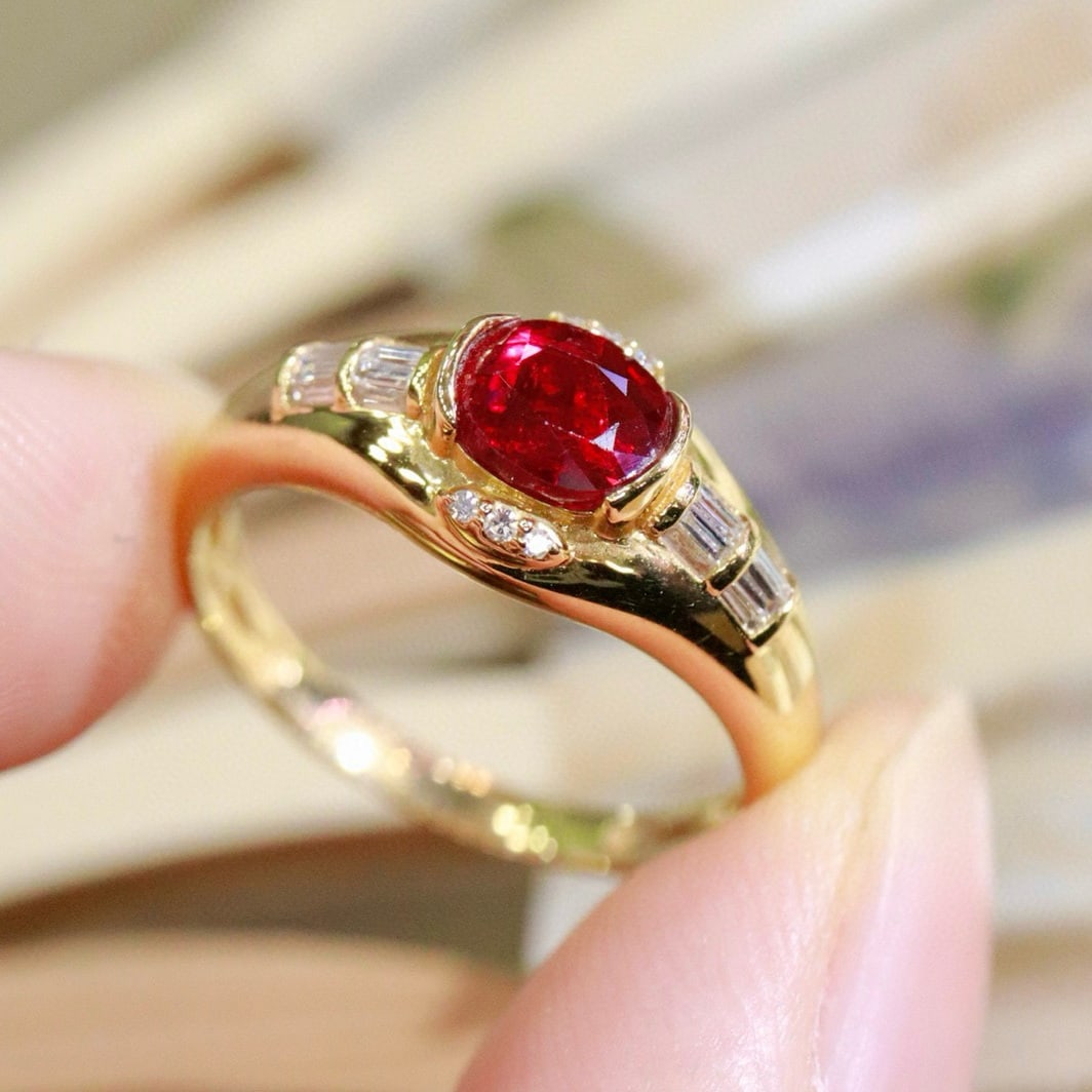 14k Gold 1.25 Ctw Natural Ruby & Diamond Ring - 3