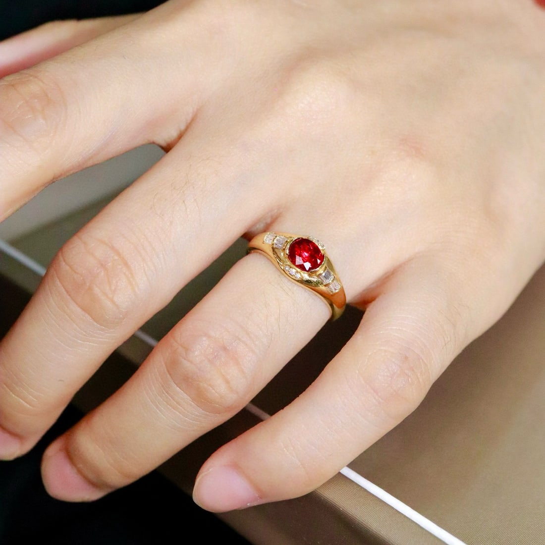 14k Gold 1.25 Ctw Natural Ruby & Diamond Ring - 6