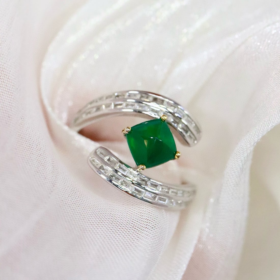 14k Gold 1.41 Ctw Natural Emerald & Diamond Ring - 3