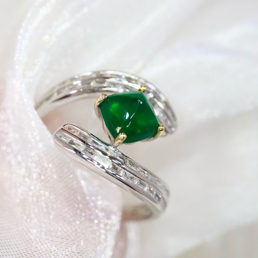 14k Gold 1.41 Ctw Natural Emerald & Diamond Ring - 4