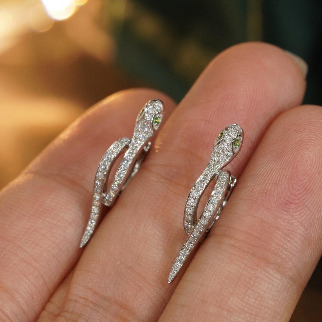 14k Gold 0.28 Ct Natural H Diamond Earrings - 4