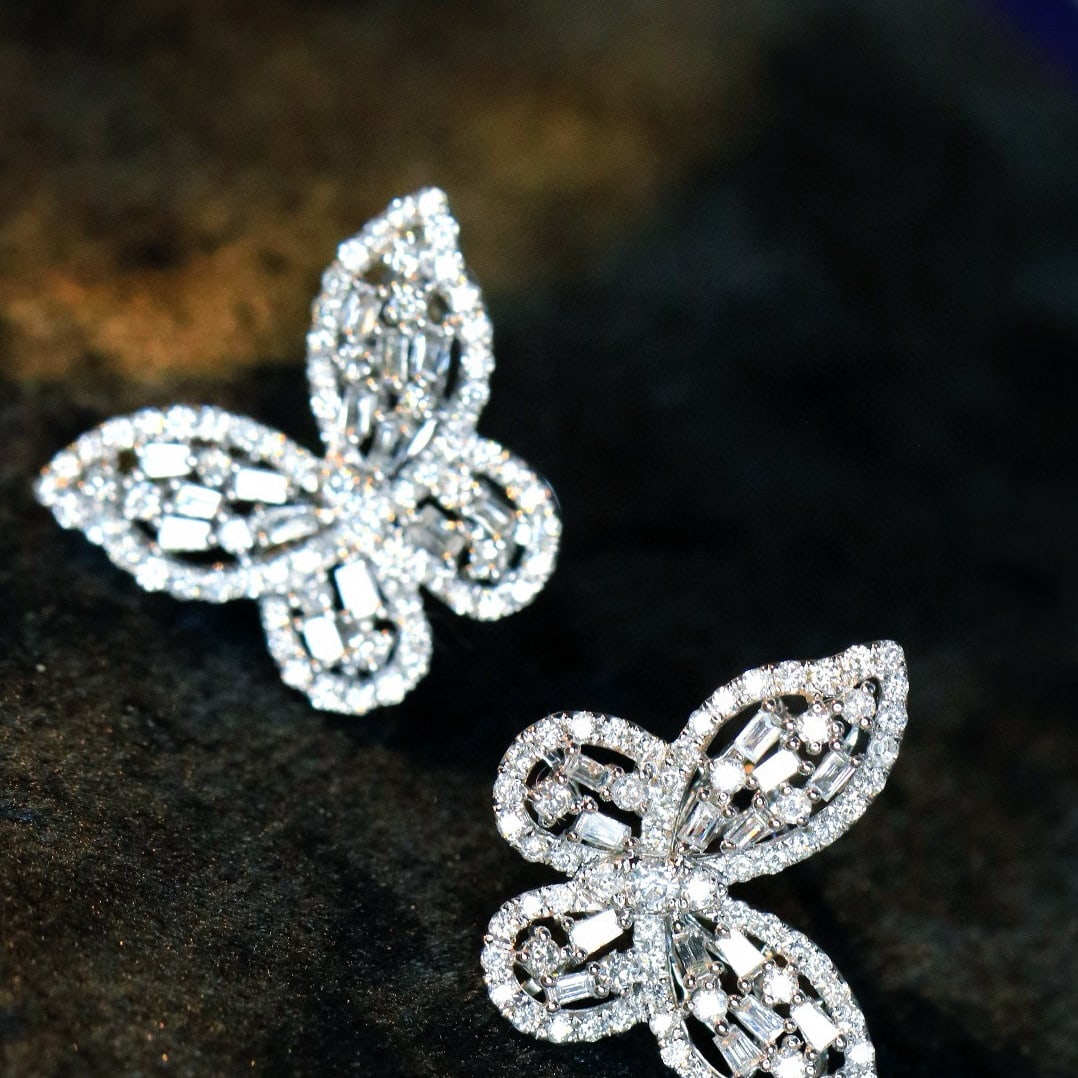 14k Gold 0.88 Ct Natural H Diamond & Butterfly Earrings - 2