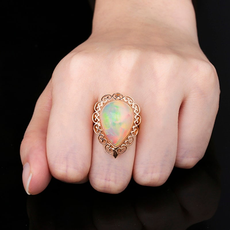 14k Gold 10.60 Ct Natural Opal Ring - 4