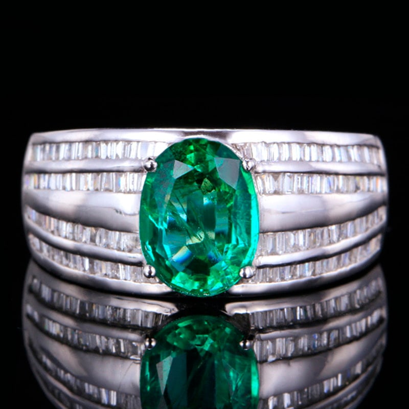 14k Gold 2.21 Ctw Vivid Green Natural Emerald & Diamond Ring: Ref:231020034 // gold content:14k gold // ring size:7. 25us // // main gemstone:emerald // shape:oval // carat weight:1. 56ct // color:vivid green // treatment:natural // // adjacent gemstone 2 :