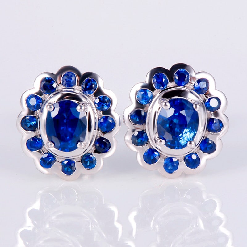 14k Gold 1.56 Ct Natural Sapphire Earrings: Ref:231020068 // gold content:14k gold // main gemstone:sapphire // shape:multiply // carat weight:1. 56ct // color:blue // treatment:natural // High Estimate: 3000 Condition: New Low Estimate: 2000