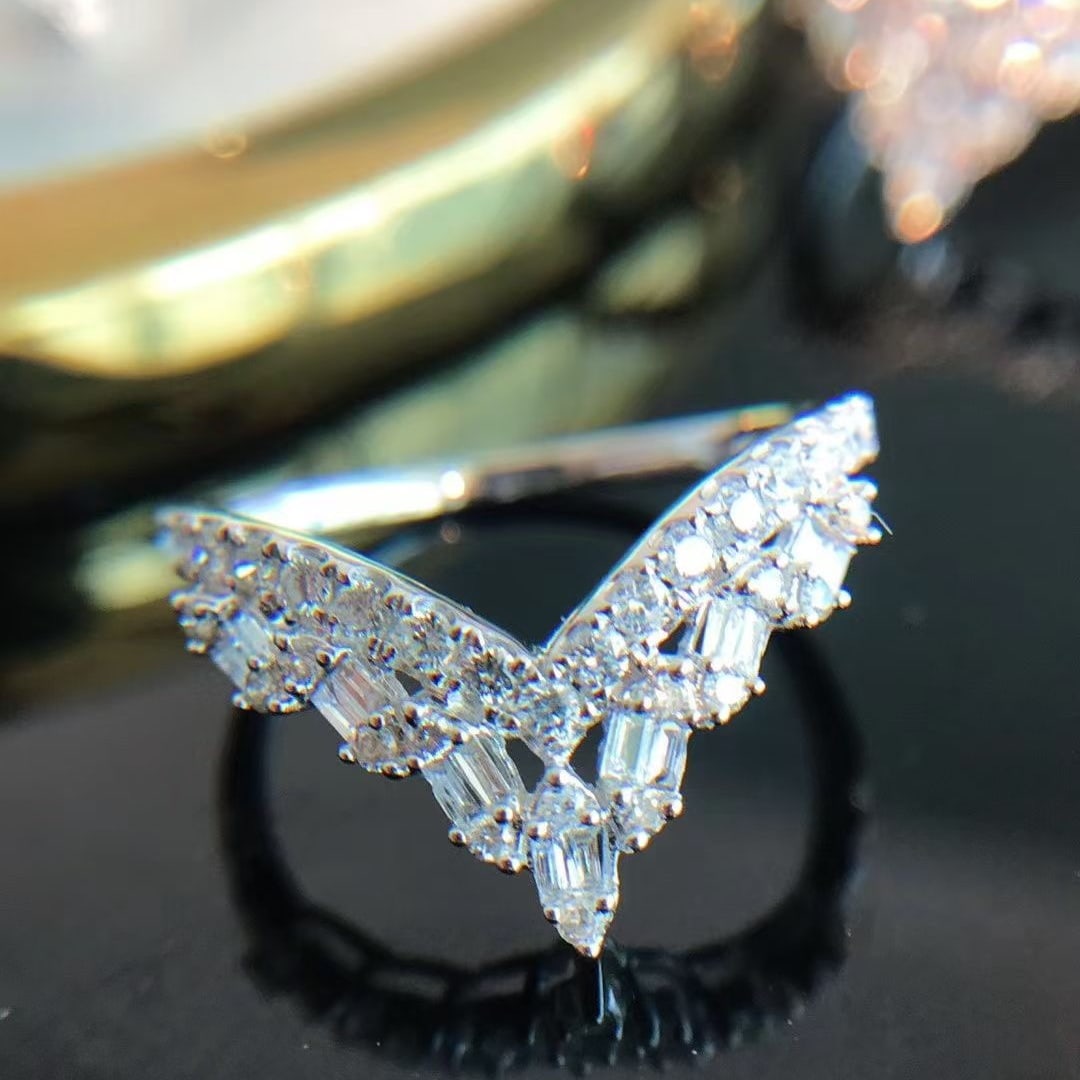 14k Gold 0.4 Ct Natural H Diamond Ring: Ref:231020149 // gold content:14k gold // ring size:7. 25us // // main gemstone:diamond // shape:multiply // carat weight:0. 4ct // clarity grade:vs-si // color:h // treatment:natural // High