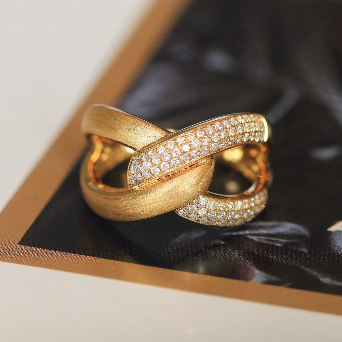 14k Gold 0.35 Ct Natural H Diamond Ring: Ref:231020152 // gold content:14k gold // ring size:7. 25us // // main gemstone:diamond // shape:round // carat weight:0. 35ct // clarity grade:vs-si // color:h // treatment:natural // cut grade:g //