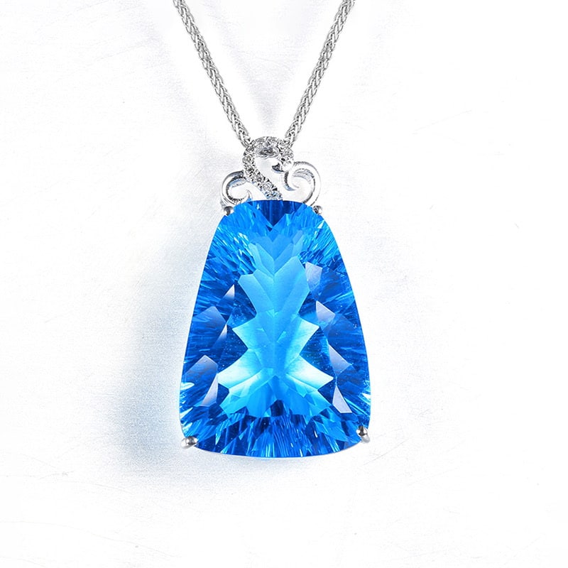14k Gold 18.51 Ct Natural Topaz & Diamond Pendant( Without Chain ): Ref:231020165 // gold content:14k gold // main gemstone:topaz // shape:other // carat weight:18. 51ct // color:blue // treatment:natural // // adjacent gemstone 2 : diamond // shape:round // clarity