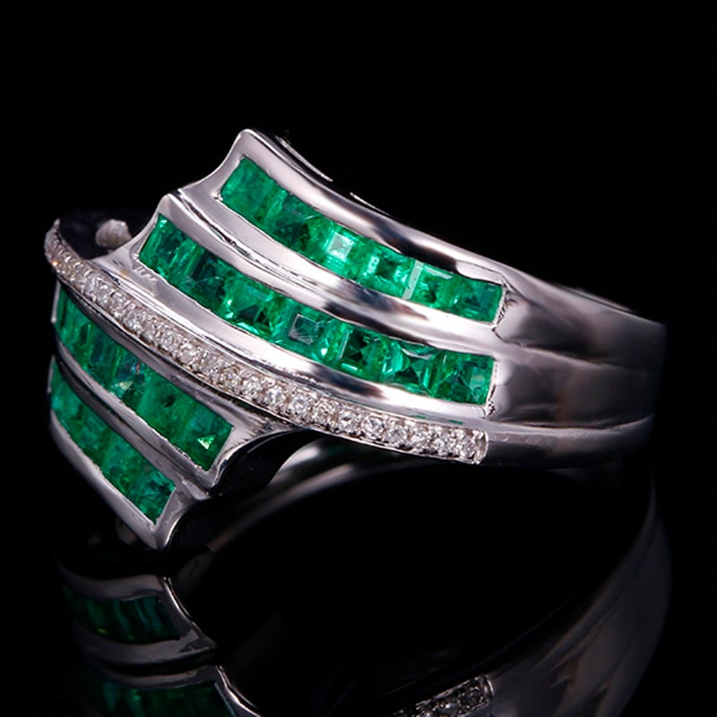 14k Gold 2.03 Ctw Vivid Green Natural Emerald & Diamond Ring - 2