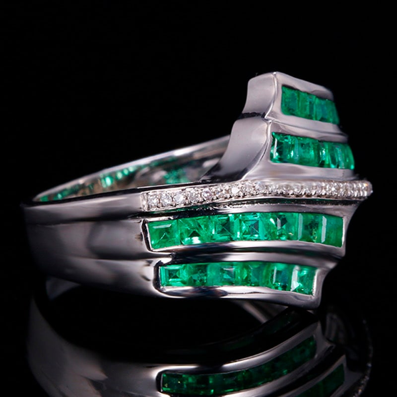 14k Gold 2.03 Ctw Vivid Green Natural Emerald & Diamond Ring - 3