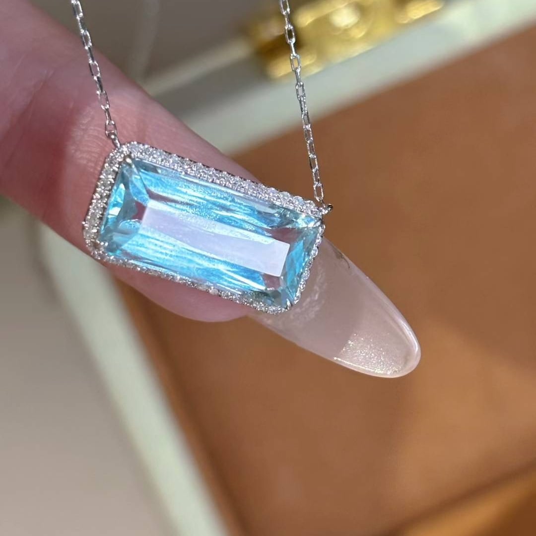 14k Gold 4.03 Ct Natural Aquamarine & Diamond Necklace - 3