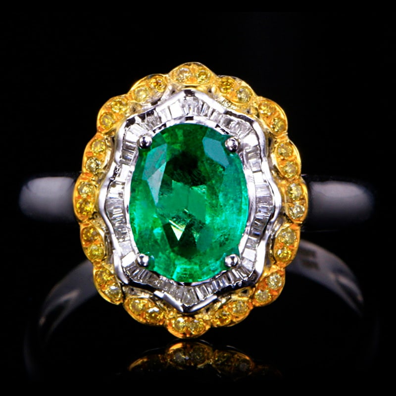 14k Gold 1.38 Ctw Vivid Green Natural Emerald & Diamond Ring: Ref:231020224 // gold content:14k gold // ring size:7. 25us // // main gemstone:emerald // shape:oval // carat weight:1. 05ct // color:vivid green // treatment:natural // // adjacent gemstone 2 :