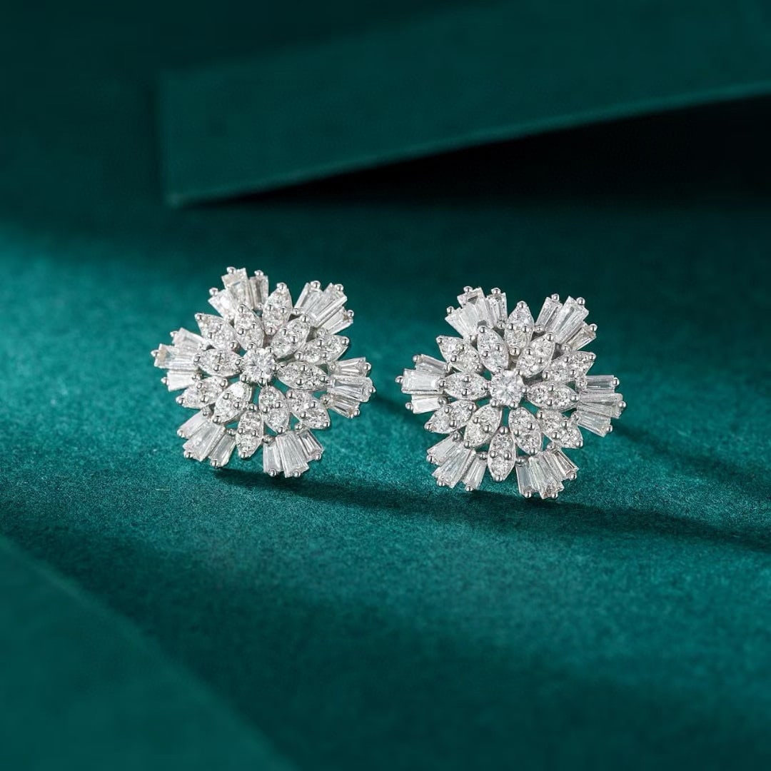 14k Gold 0.88 Ct Natural H Diamond Earrings (1 of 5)