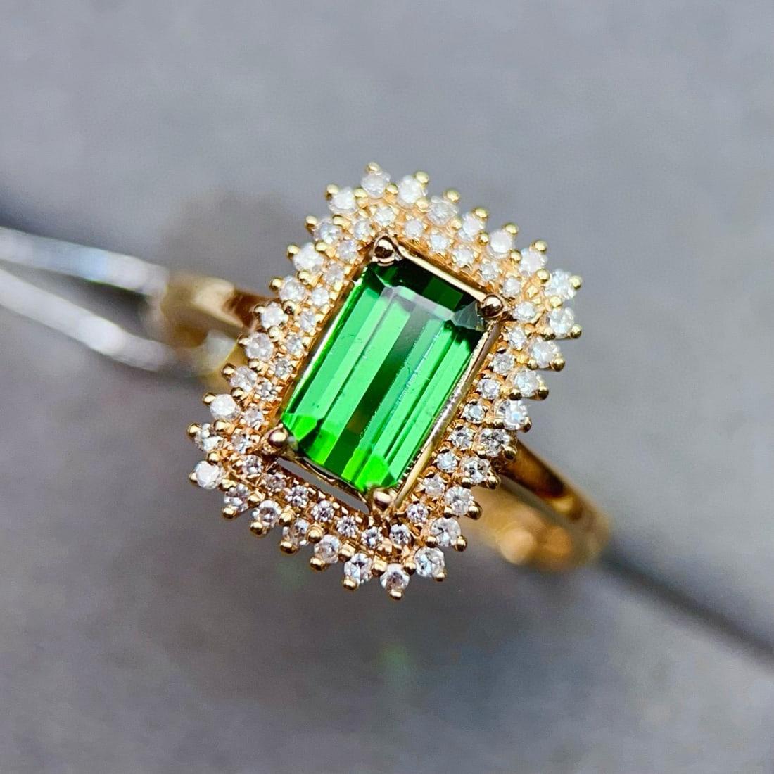 14k Gold 1.3 Ct Natural Tourmaline & Diamond Ring: Ref:231020256 // gold content:14k gold // ring size:7. 25us // // main gemstone:tourmaline // shape:octagonal // carat weight:1. 3ct // color:green // treatment:natural // // adjacent gemstone 2 :