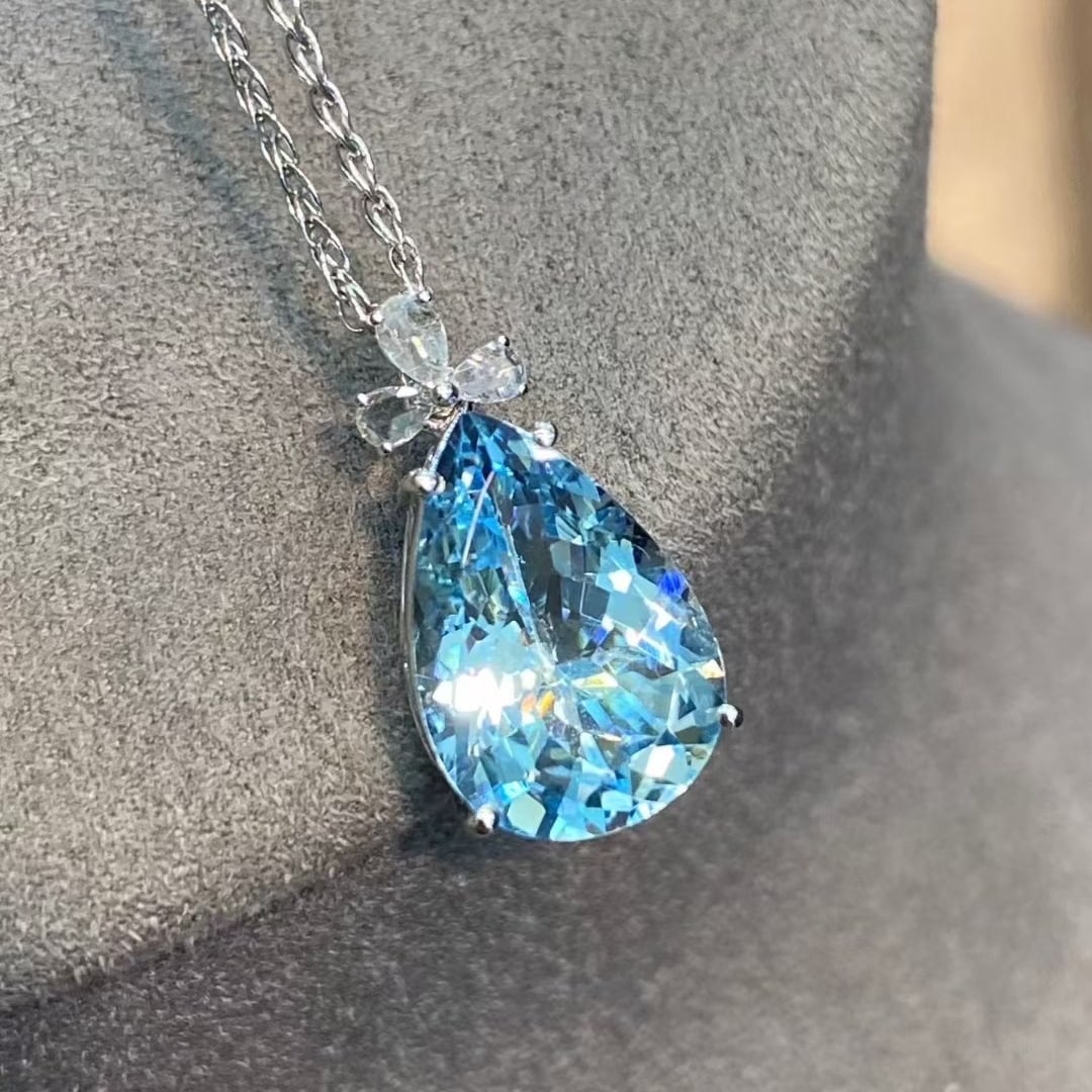14k Gold 2.94 Ct Natural Aquamarine & Diamond Necklace - 3
