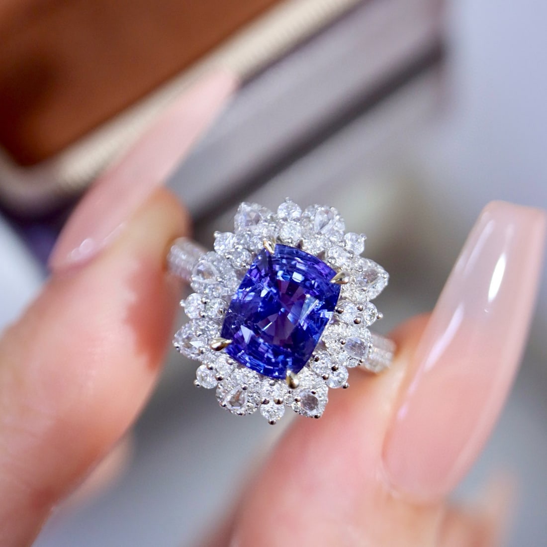 14k Gold 3.49 Ctw Natural Sapphire & Diamond Ring (1 of 9)