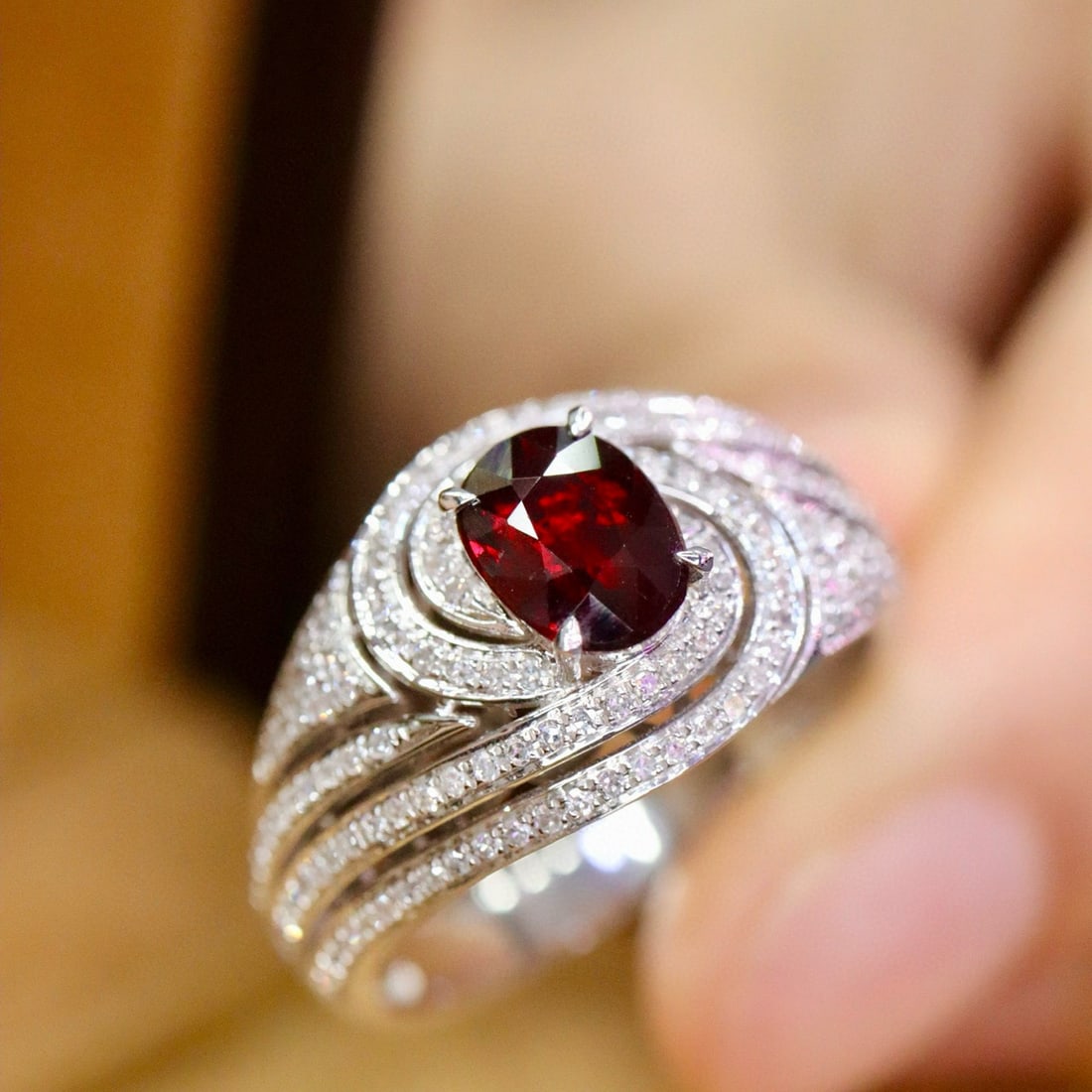 14k Gold 1.56 Ctw Natural Ruby & Diamond Ring - 3