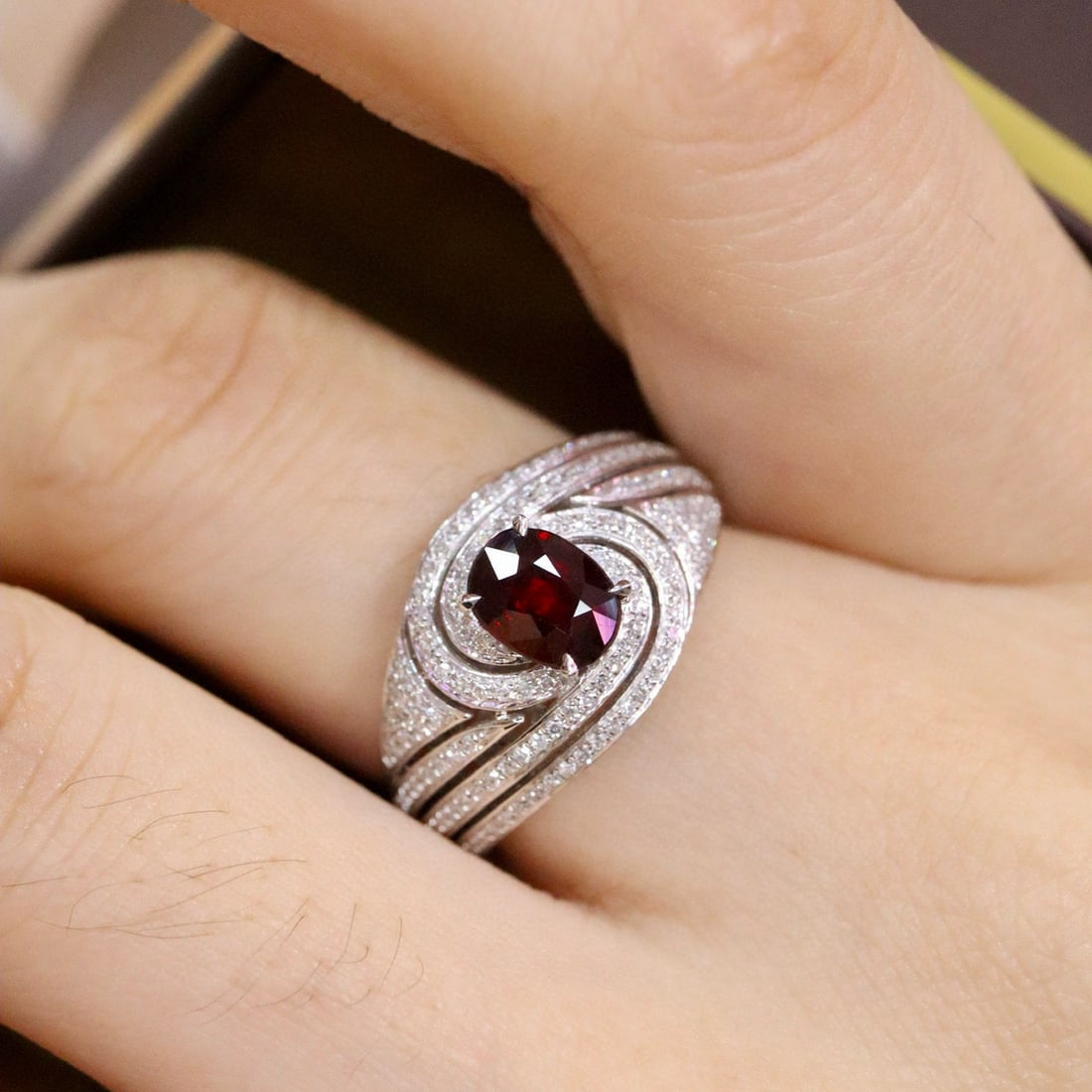 14k Gold 1.56 Ctw Natural Ruby & Diamond Ring - 6