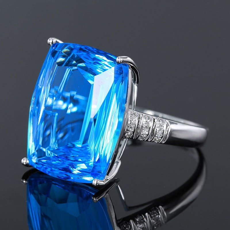 14k Gold 15.5 Ct Natural Topaz & Diamond Ring - 2